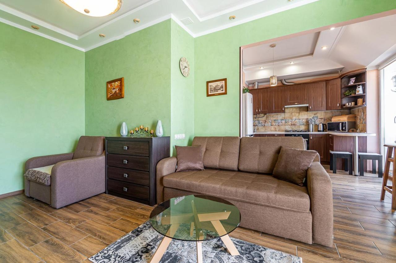 Apartments “U Prawnika” Lviv Exterior foto