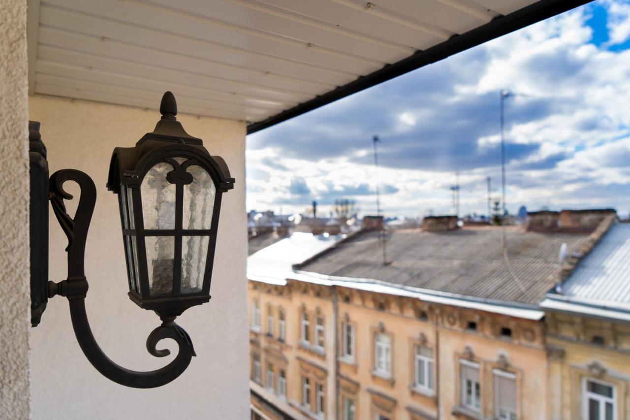 Apartments “U Prawnika” Lviv Exterior foto